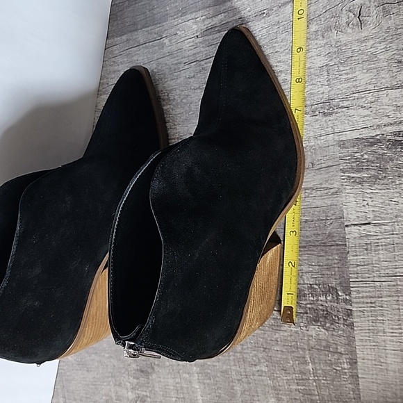 Vince Camuto Ginsel ankle Boots - Picture 16 of 16